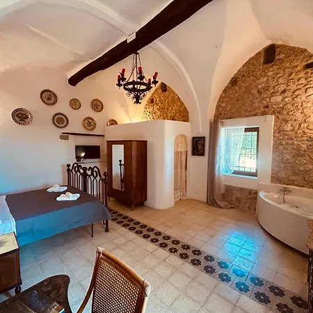 Masseria Pozzo Κατάλυμα σε φάρμα *